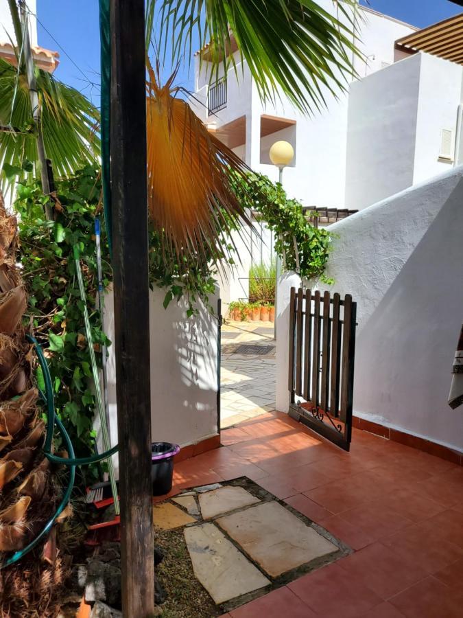 Casa Baja Extraordinaria En Urbanizacion Naturista! Las Bombardas 外观 照片